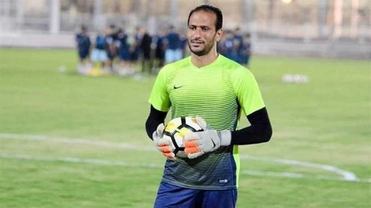 حارس طلائع الجيش: النجاح في الكرة يعتمد على الاجتهاد لا الأسماء.. والنجوم لا يخلقون أزمات